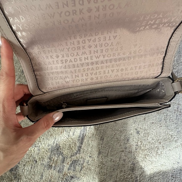 Kate Spade Light Pink Crossbody - Picture 4 of 4